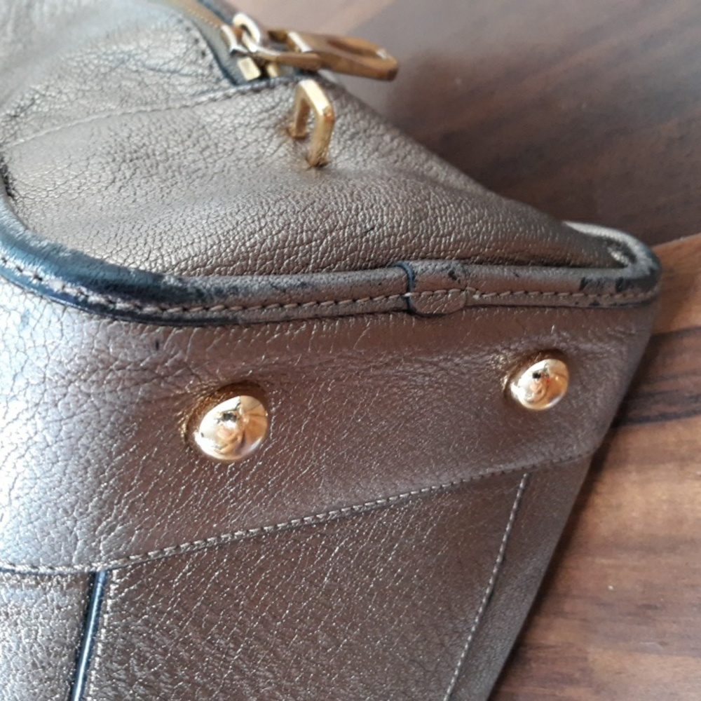 Loewe Amazona 35 Silver Handbag With Lock and Key - Picture 8 of 16